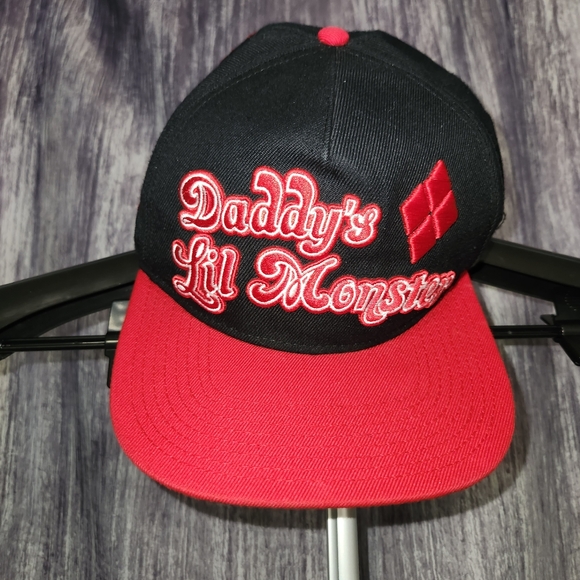 DC Comics Accessories - Daddy's Lil Monster Two-Tone Black and Red Snapback Hat